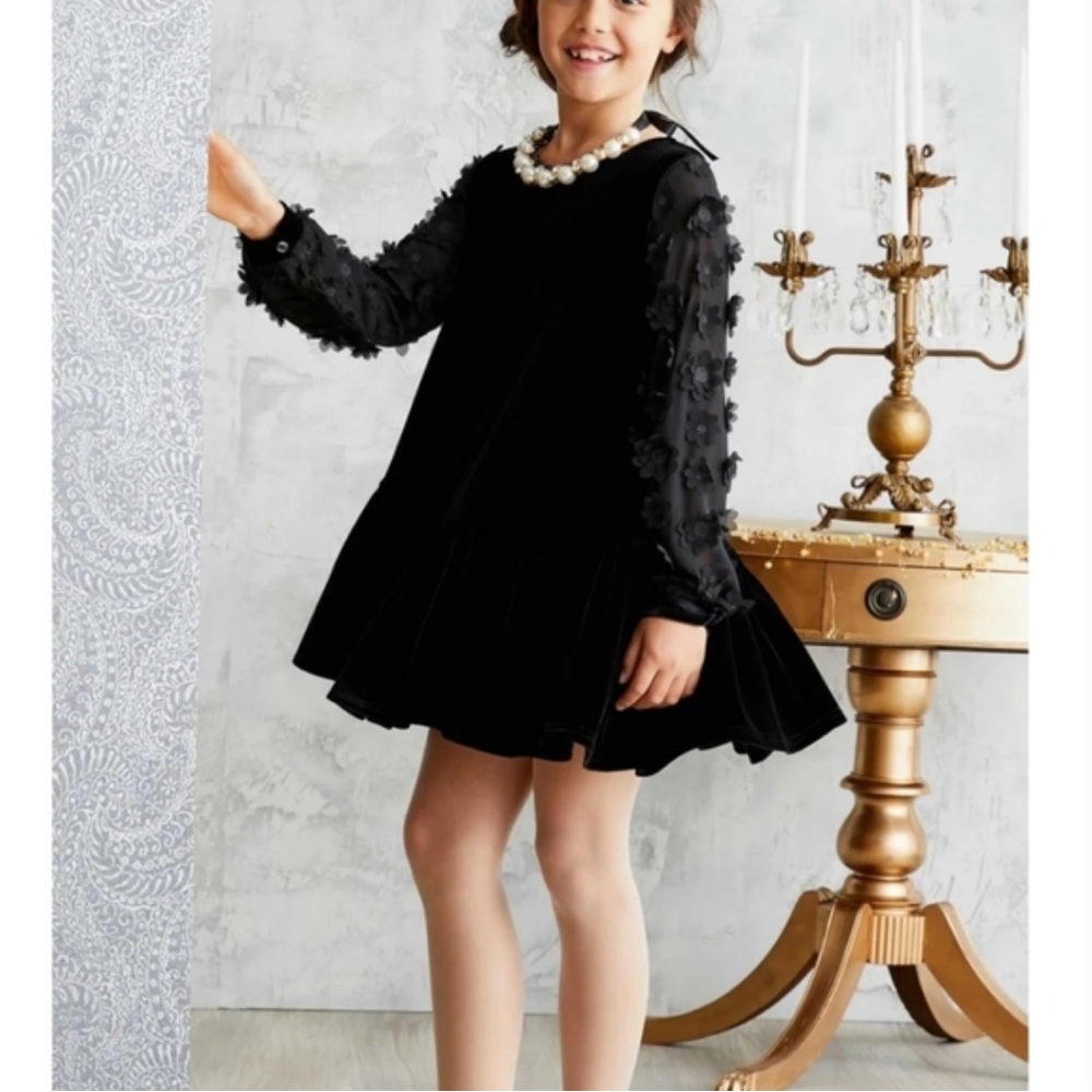 {Chasing fireflies} Girls Floral Sleeve Velvet Dress